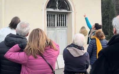 Visite guidée du village d'Arêches avec la guide Pascaline organisée par l'office de tourisme d'Arêches-Beaufort.