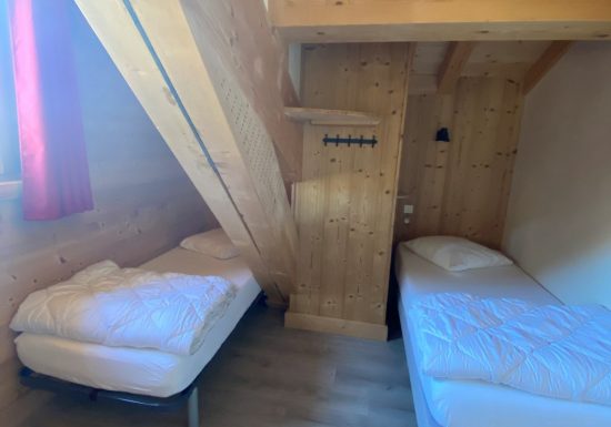 Appartement 5 pièces 10 personnes – MDG03