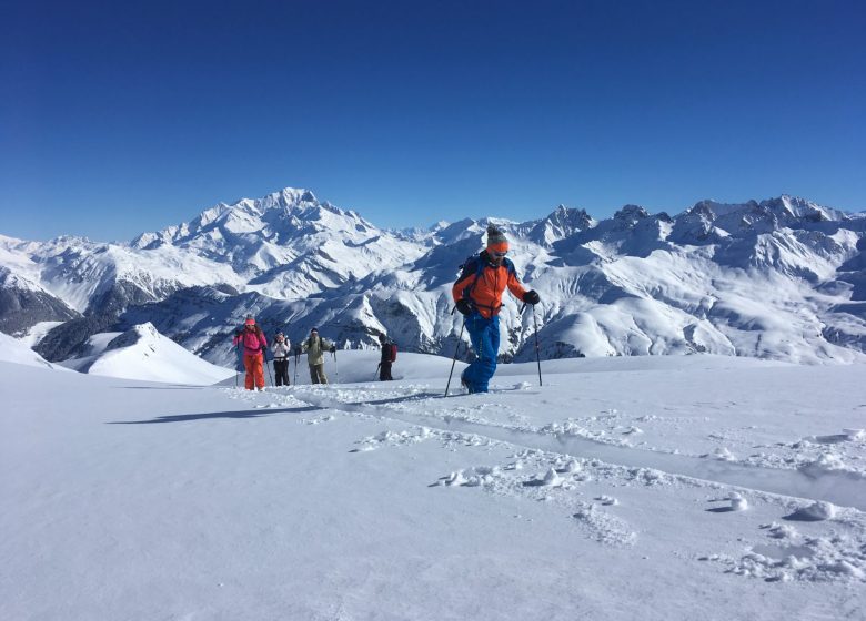 Ski de randonnée initié(e) formule collective 1 jour