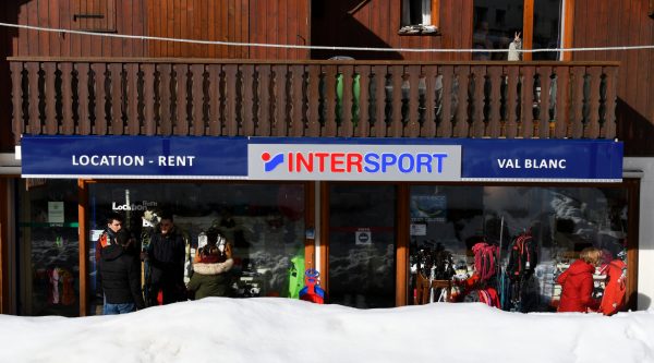 Intersport Val Blanc  – Proximité, expertise & passion montagne