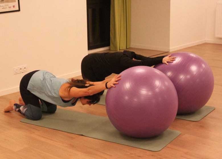 Pilates and Yoga classes with Pilates-Ball