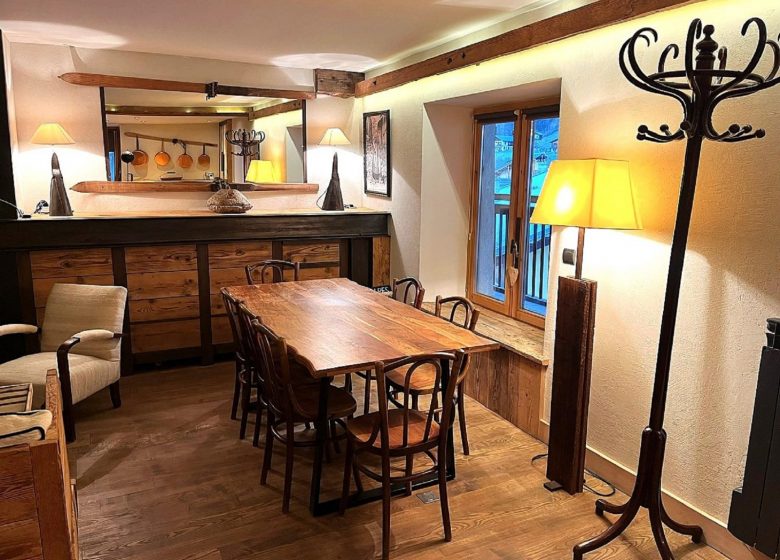 Appartement des Tours – 4 pièces 7 personnes – GP01