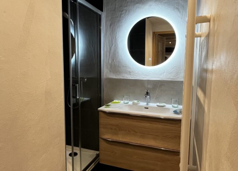 Appartement 3 chambres  + mezzanine – 8 personnes – BP01