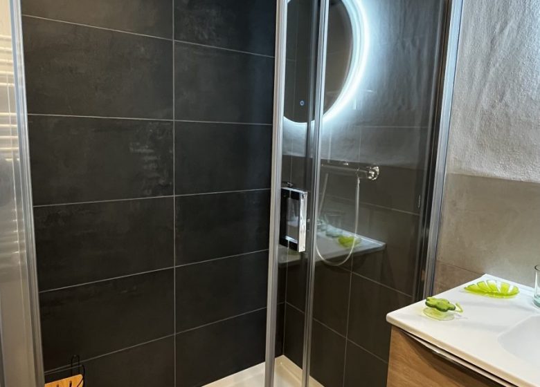 Appartement 3 chambres  + mezzanine – 8 personnes – BP01