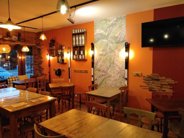 Animations autour de la Pierra Menta au Déniv&rsquo; Café