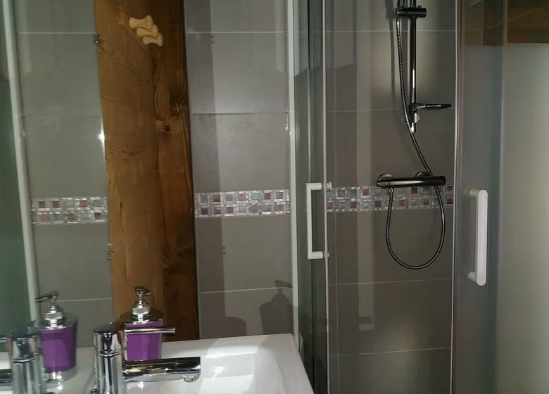Chambre d&rsquo;hôte dans chalet d&rsquo;alpage