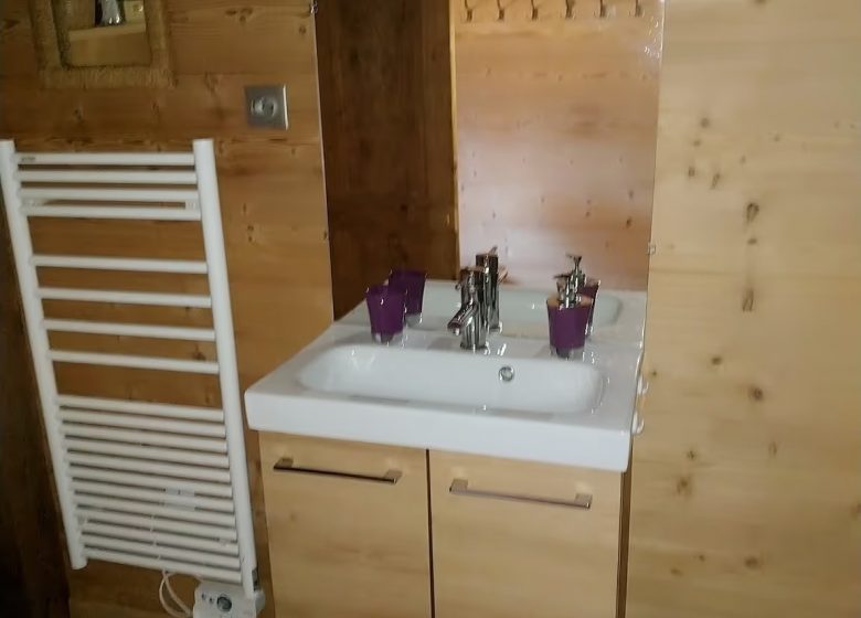 Chambre d&rsquo;hôte dans chalet d&rsquo;alpage
