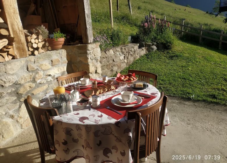 Chambre d&rsquo;hôte dans chalet d&rsquo;alpage