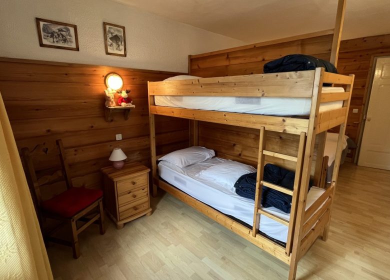 Appartement 5 pièces 6 personnes – FRC02