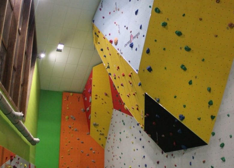 Improvement in indoor climbing