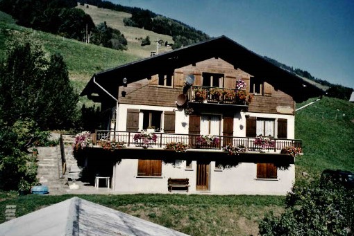 Chalet les Grillons- 3 pièces – 6 personnes